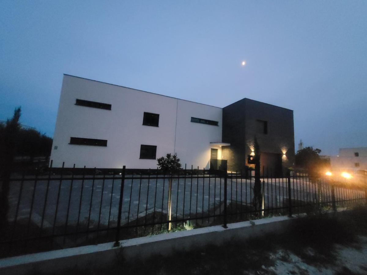 Cube Residence Kaštela Екстериор снимка