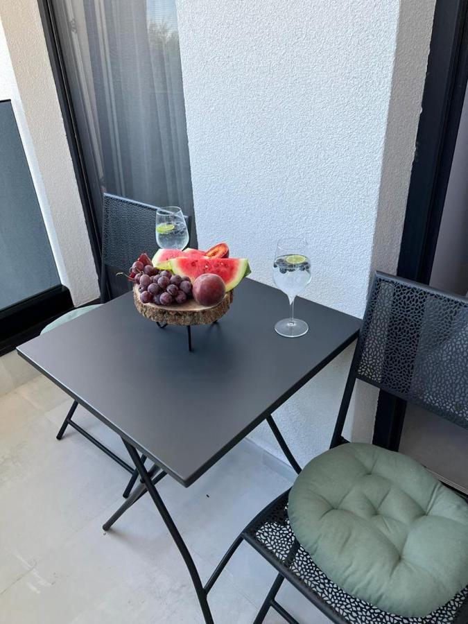 Cube Residence Kaštela Екстериор снимка