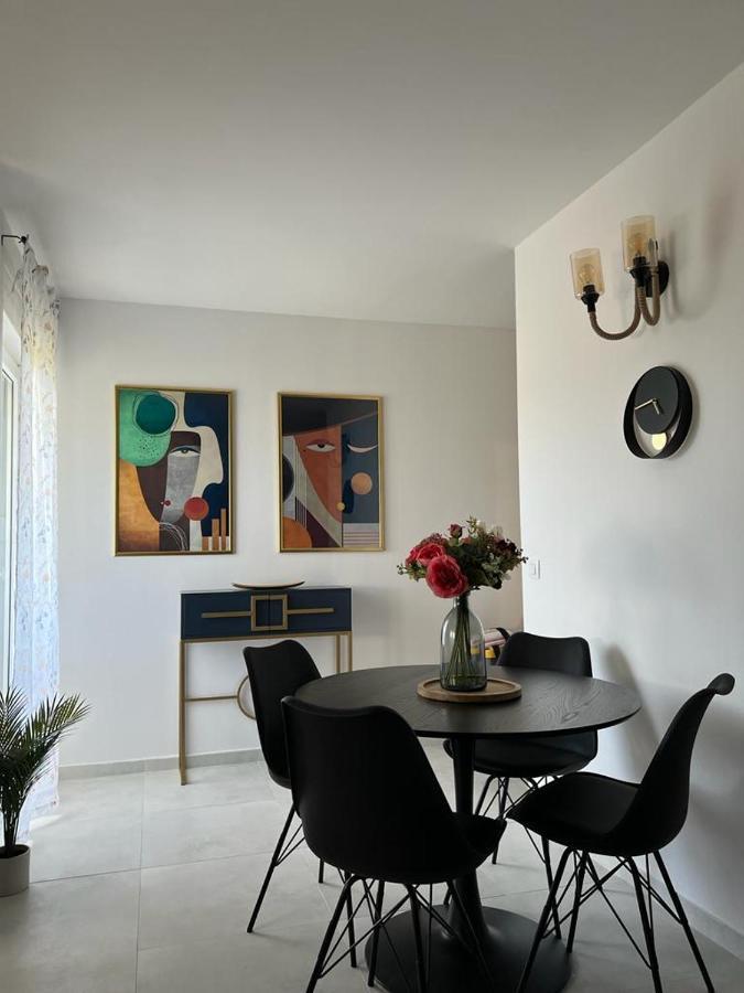 Cube Residence Kaštela Екстериор снимка